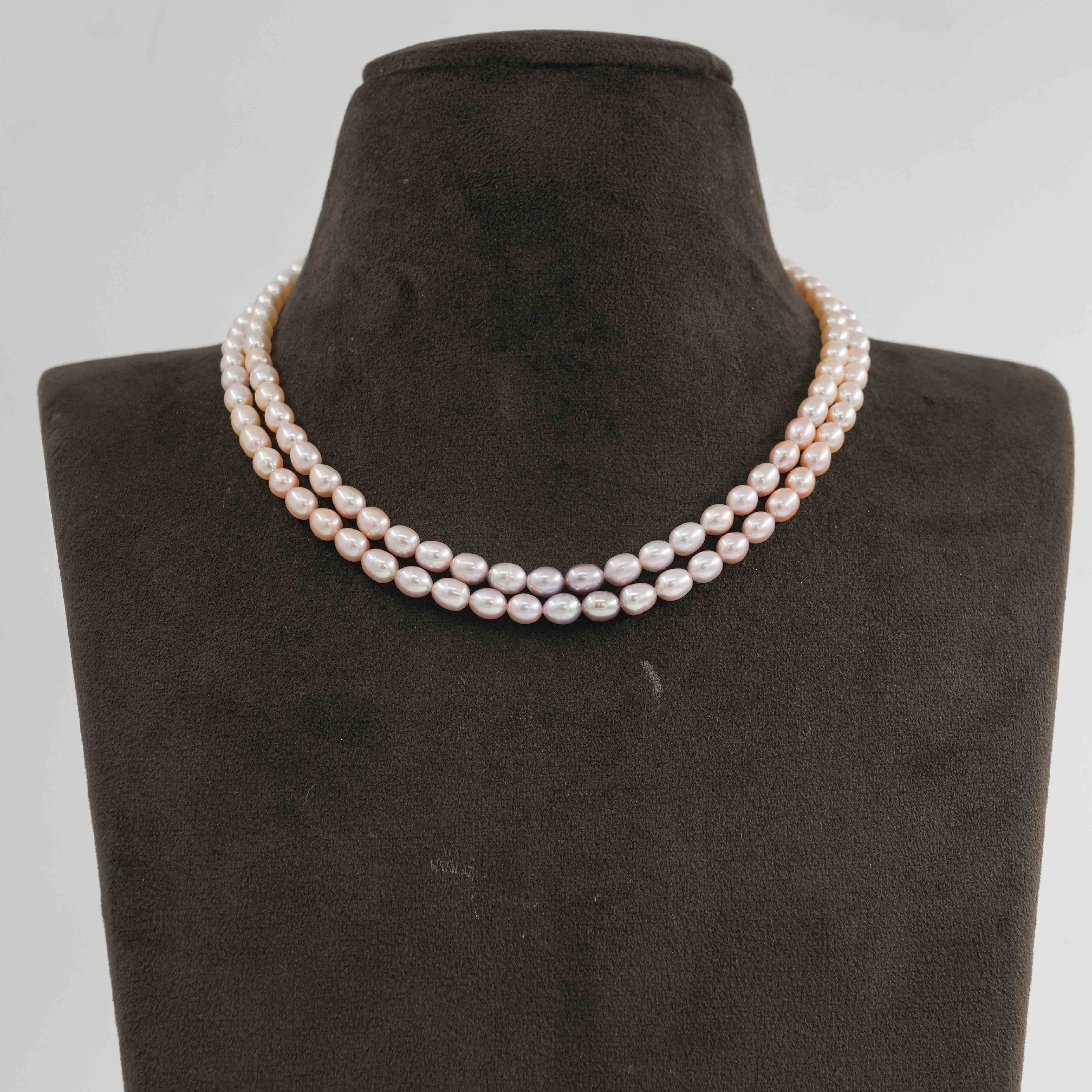 Double Shaded Pearl Necklace